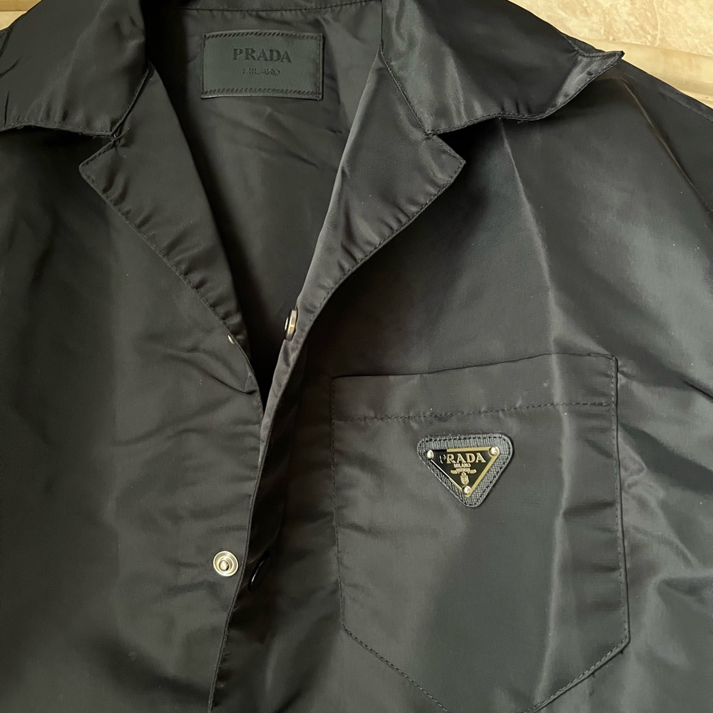 Prada Elegant Black bottom down Shirt - Picture 3 of 8